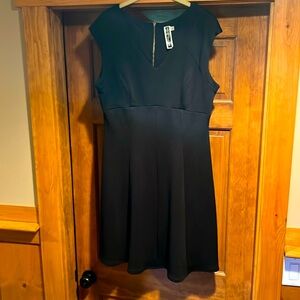 Julian Taylor New York Dress size 12 like new!